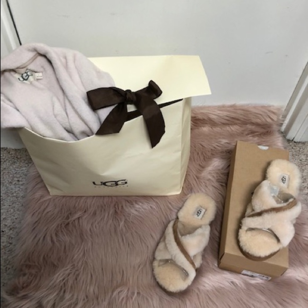 Ugg Robe and Slippers New with Tag and Packaging